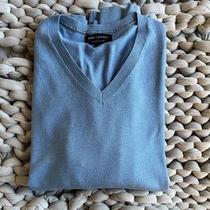 XL Banana Republic V-Neck Sweater